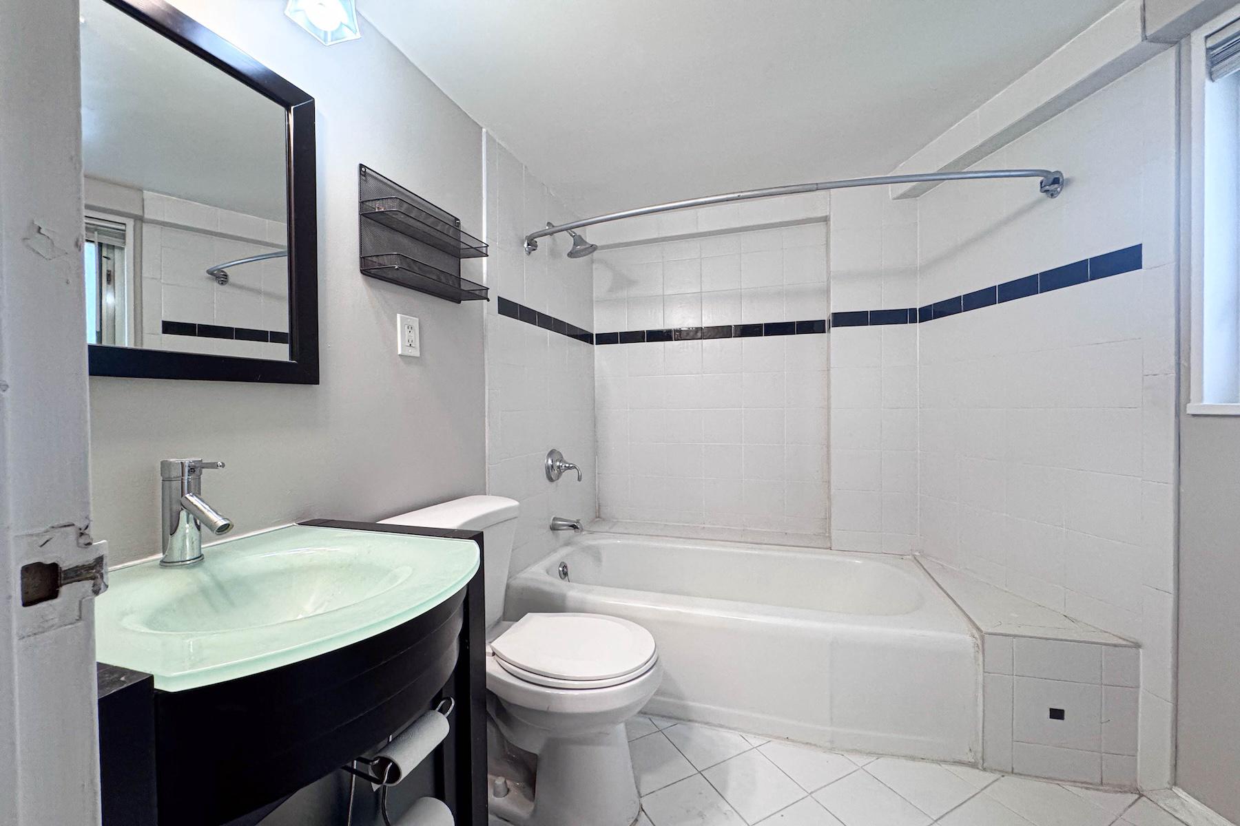 5315 Connecticut Ave Nw #310 Property Photo 16