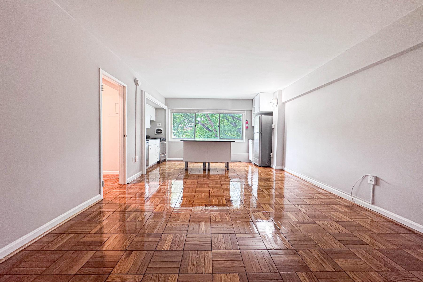 5315 Connecticut Ave Nw #310 Property Photo 22