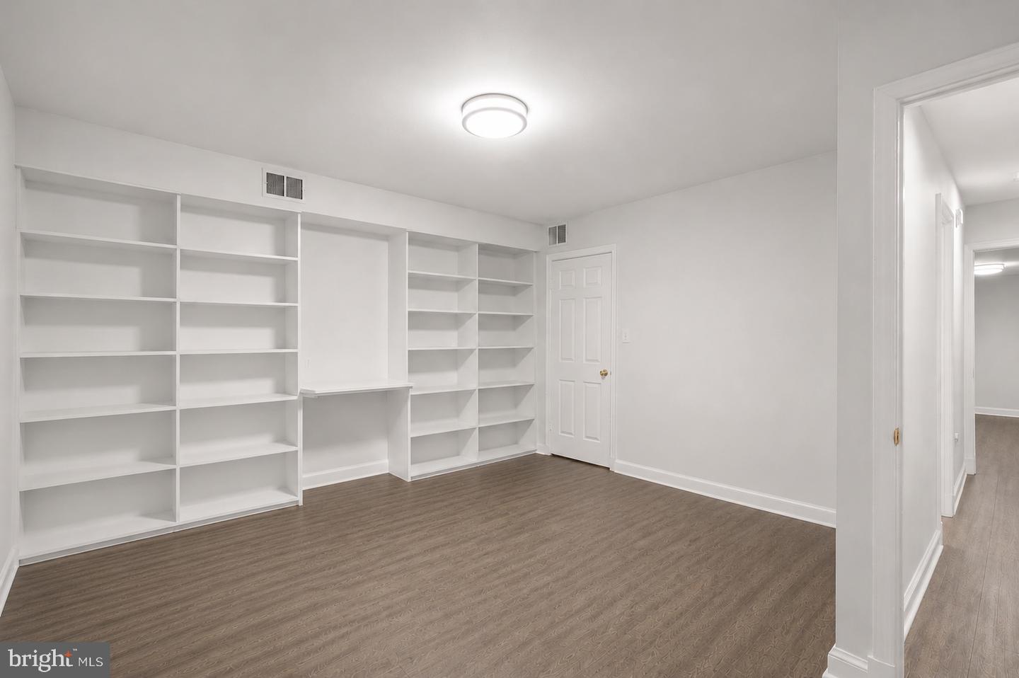 4422 Westover Pl Nw Property Photo 25