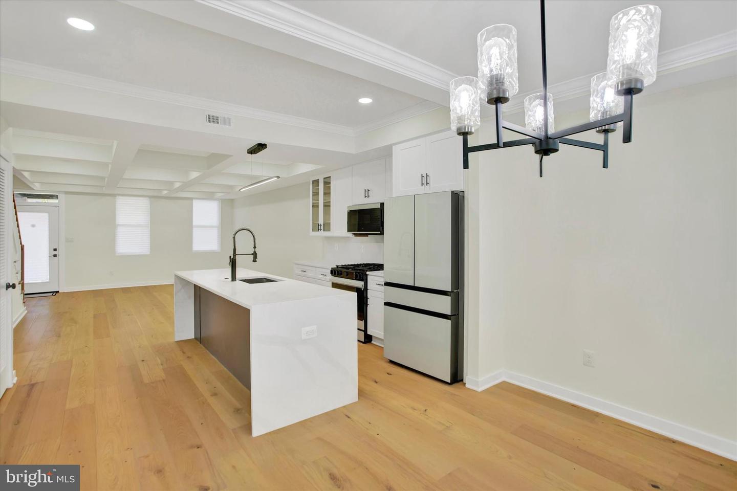 4721 9th St Nw Property Photo 5