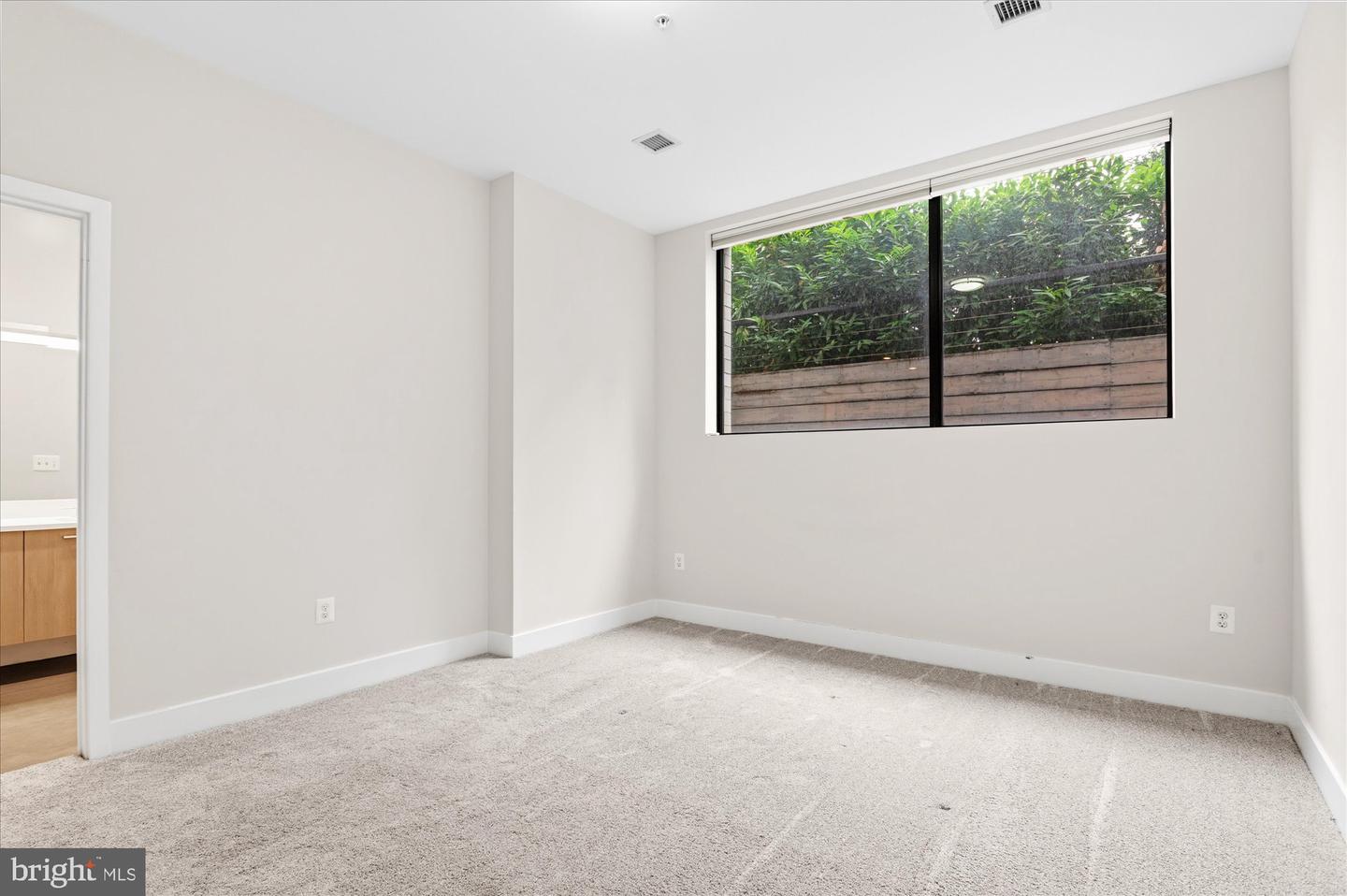 1628 11th St Nw #102 Property Photo 22