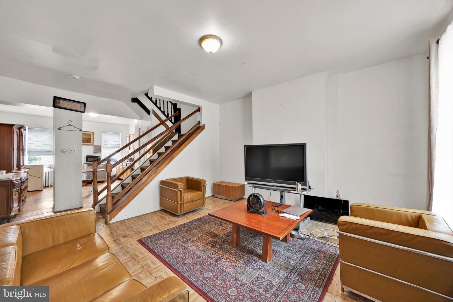 1746 V St Nw Property Photo 5