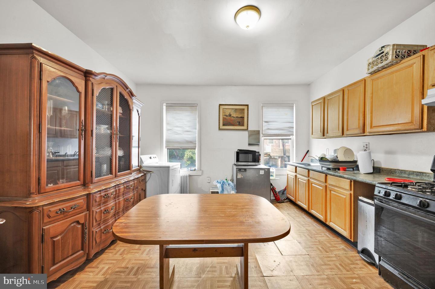 1746 V St Nw Property Photo 9