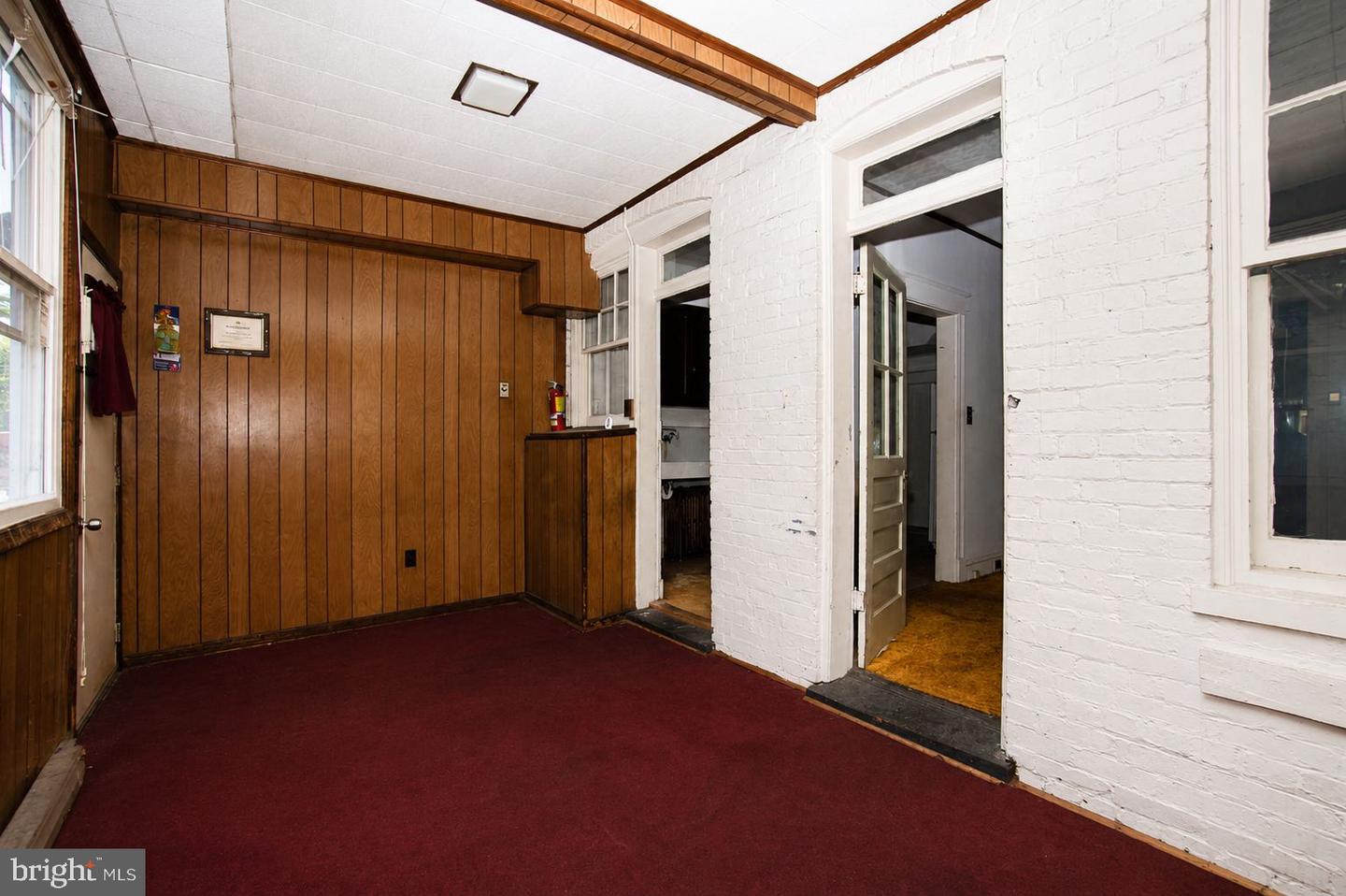 1321 S St Se Property Photo 8