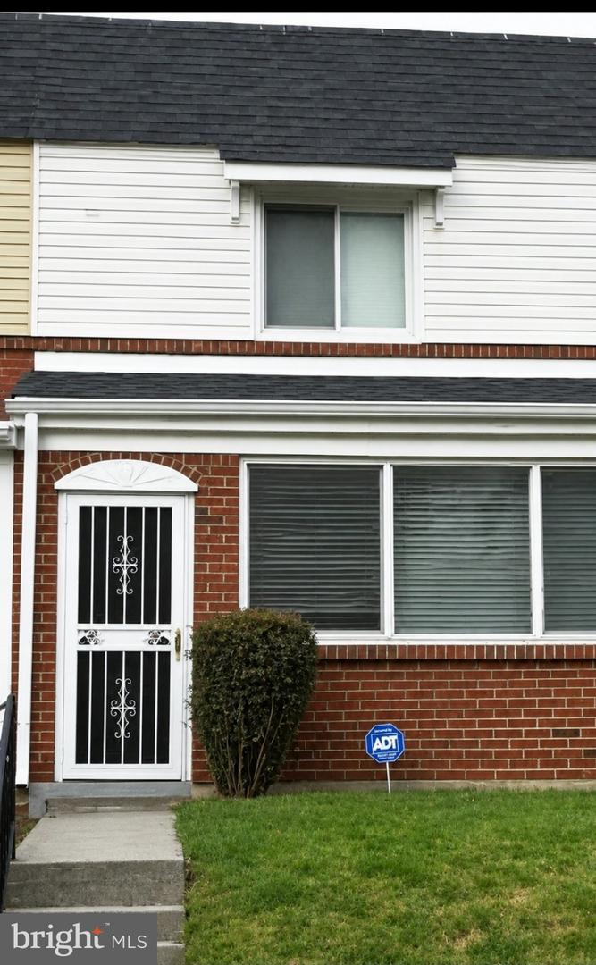 3426 Baker St Ne Property Photo 1