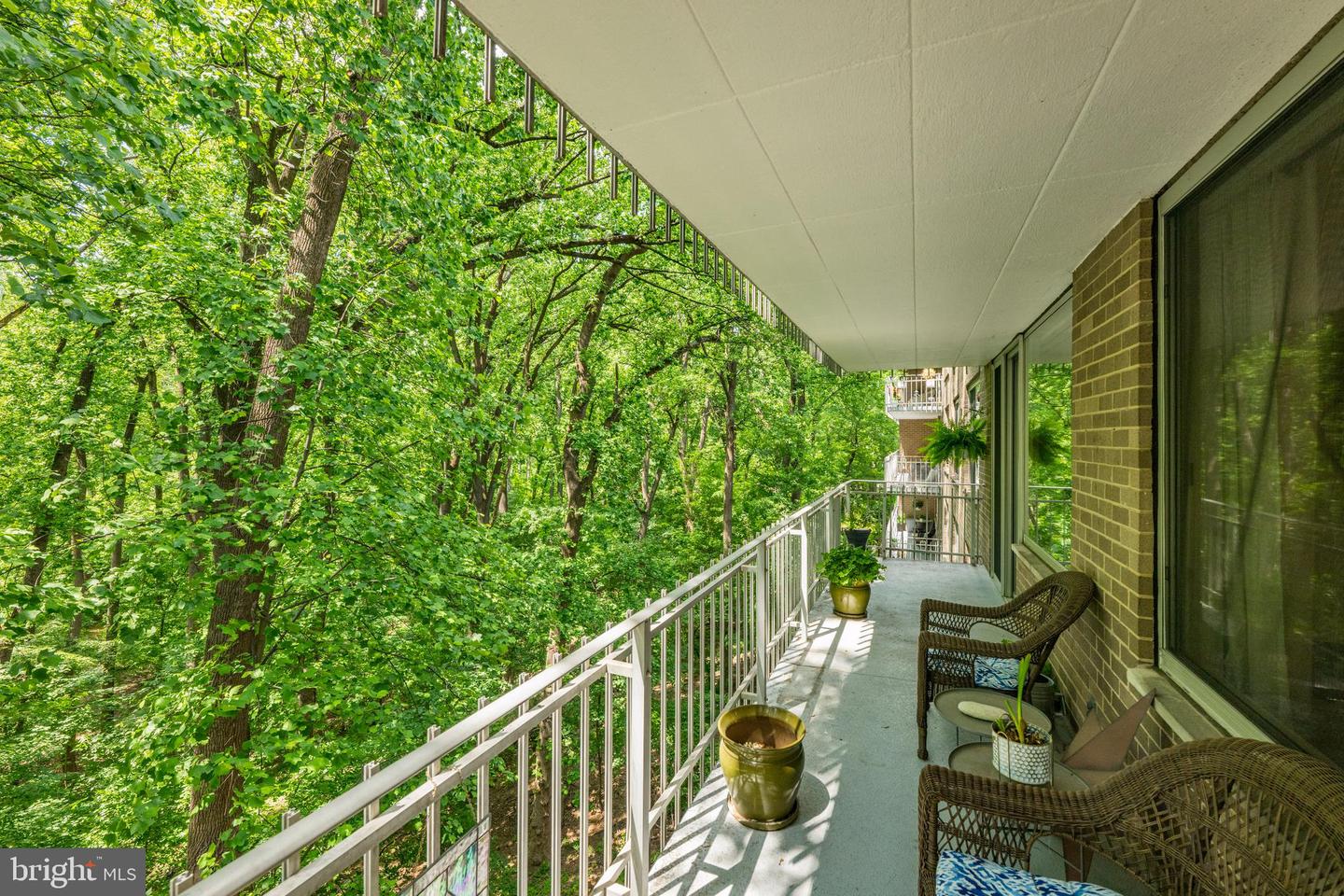 4100 Cathedral Ave Nw #704 Property Photo 10