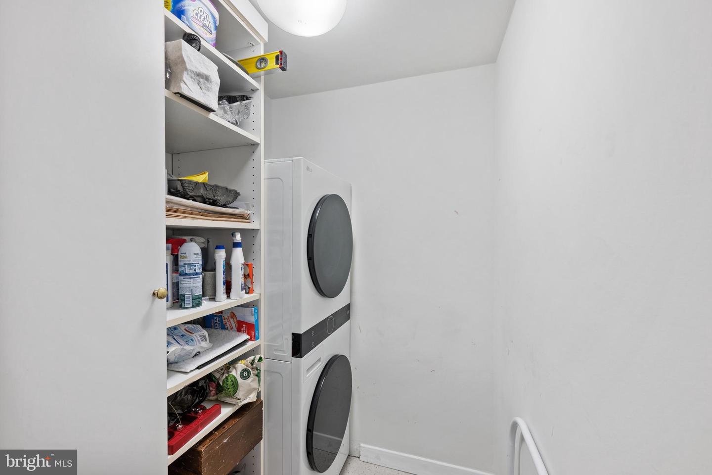 4100 Cathedral Ave Nw #704 Property Photo 16