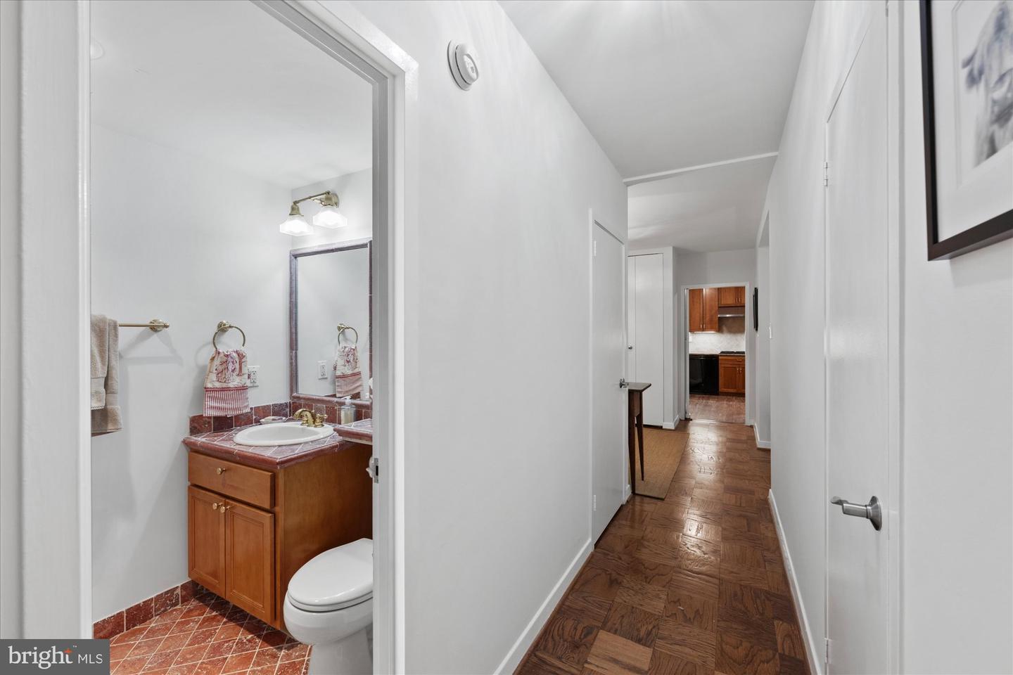4100 Cathedral Ave Nw #704 Property Photo 17