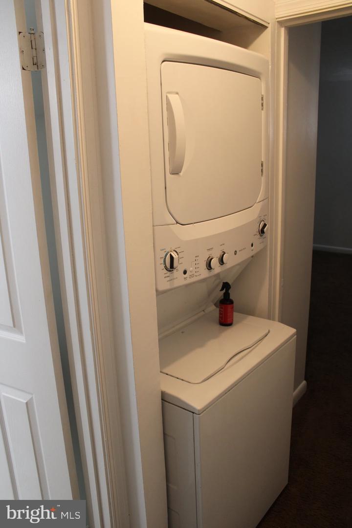 3028 Pineview Ct Ne #3028 Property Photo 5