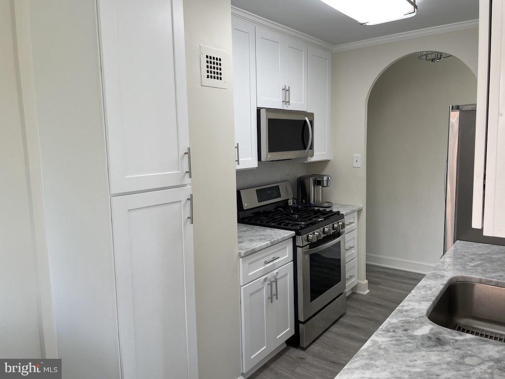 4000 Tunlaw Rd Nw #516 Property Photo 6