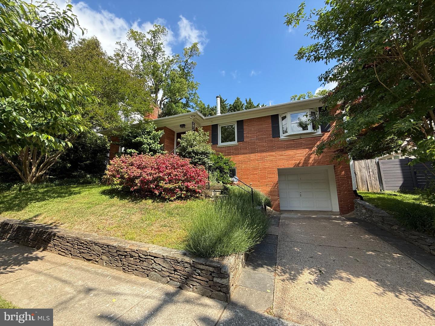 5021 CATHEDRAL AVE NW Property Photo 1