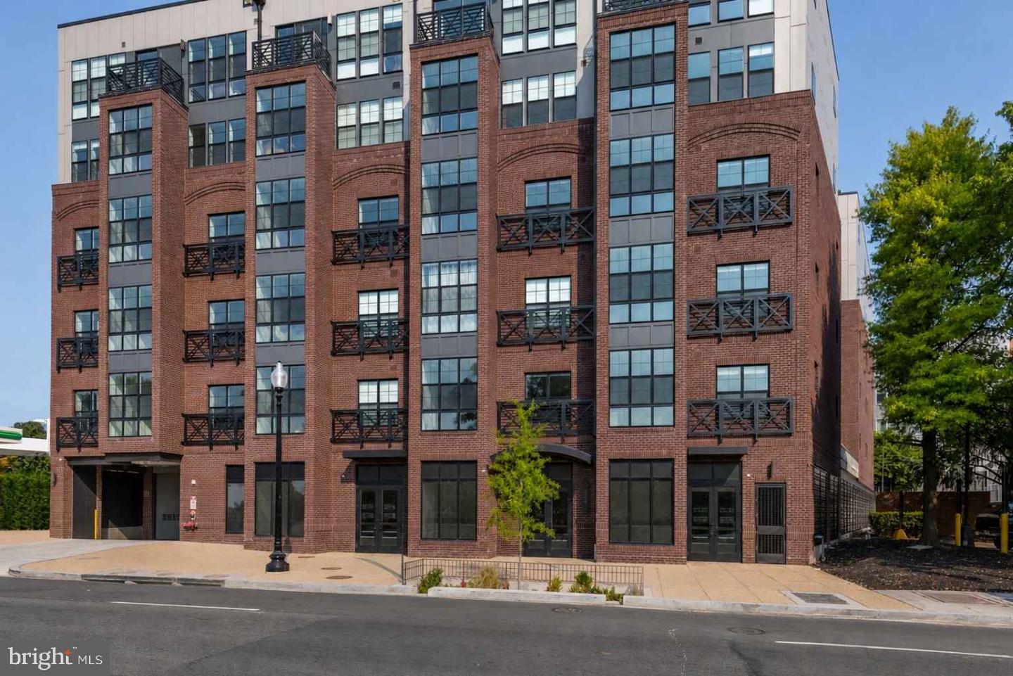 410 Rhode Island Ave Ne #ph4 Property Photo 24