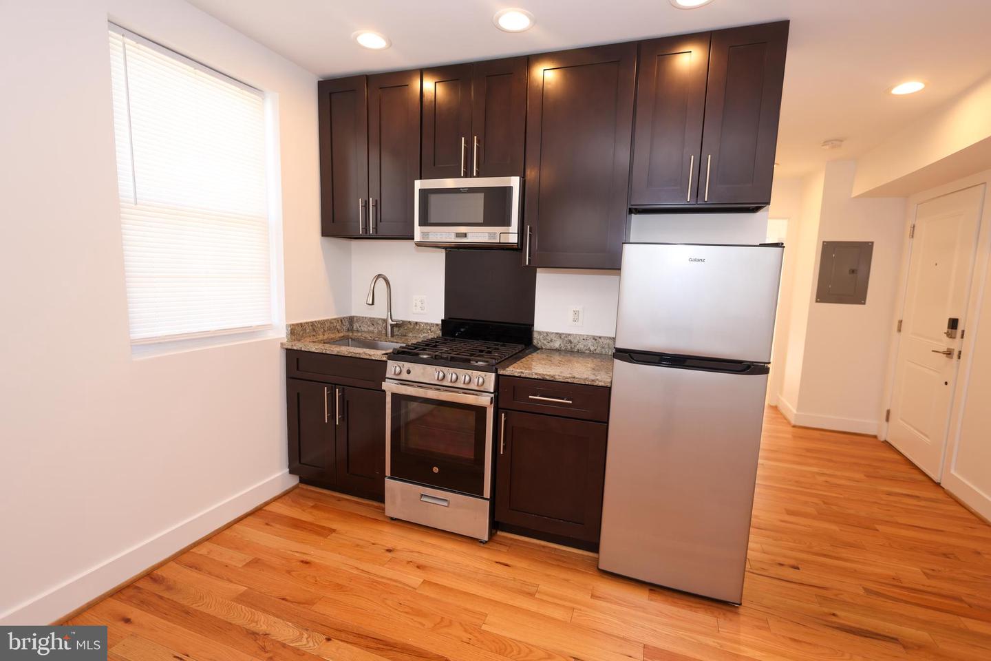 4255 Eads St Ne #3 Property Photo 4