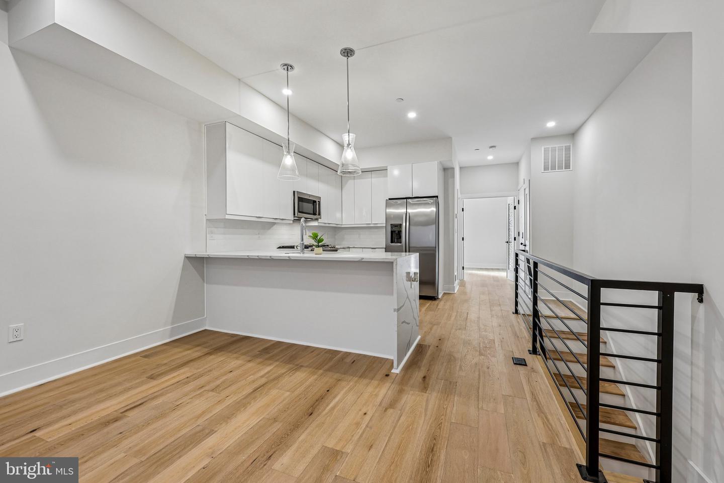 1645 WEST VIRGINIA AVE NE #1 Property Photo 1