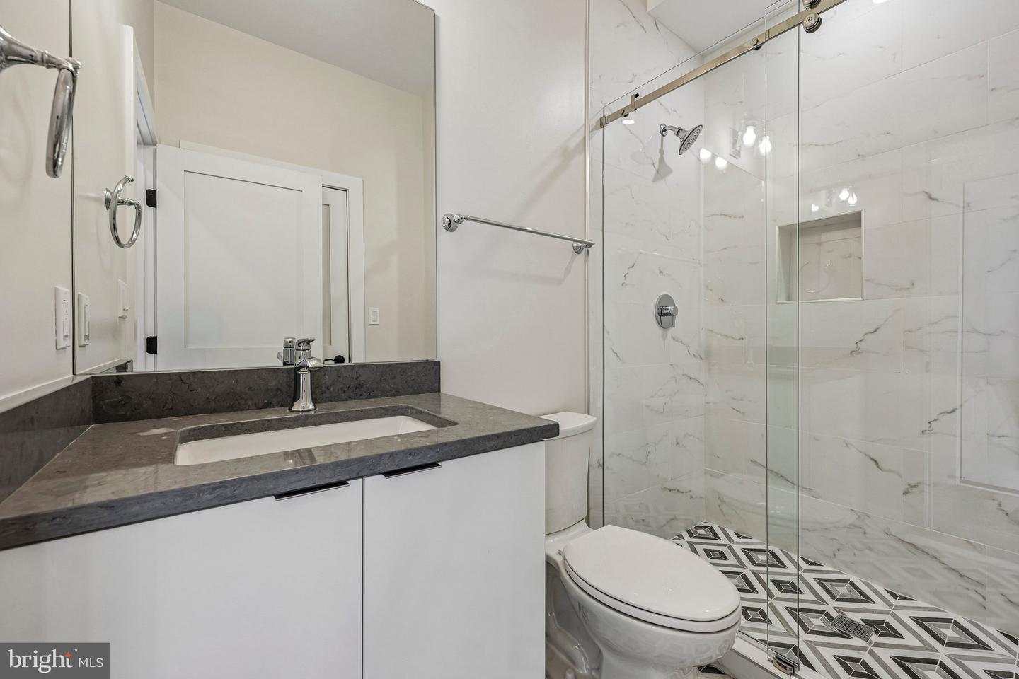 1645 West Virginia Ave Ne #1 Property Photo 16