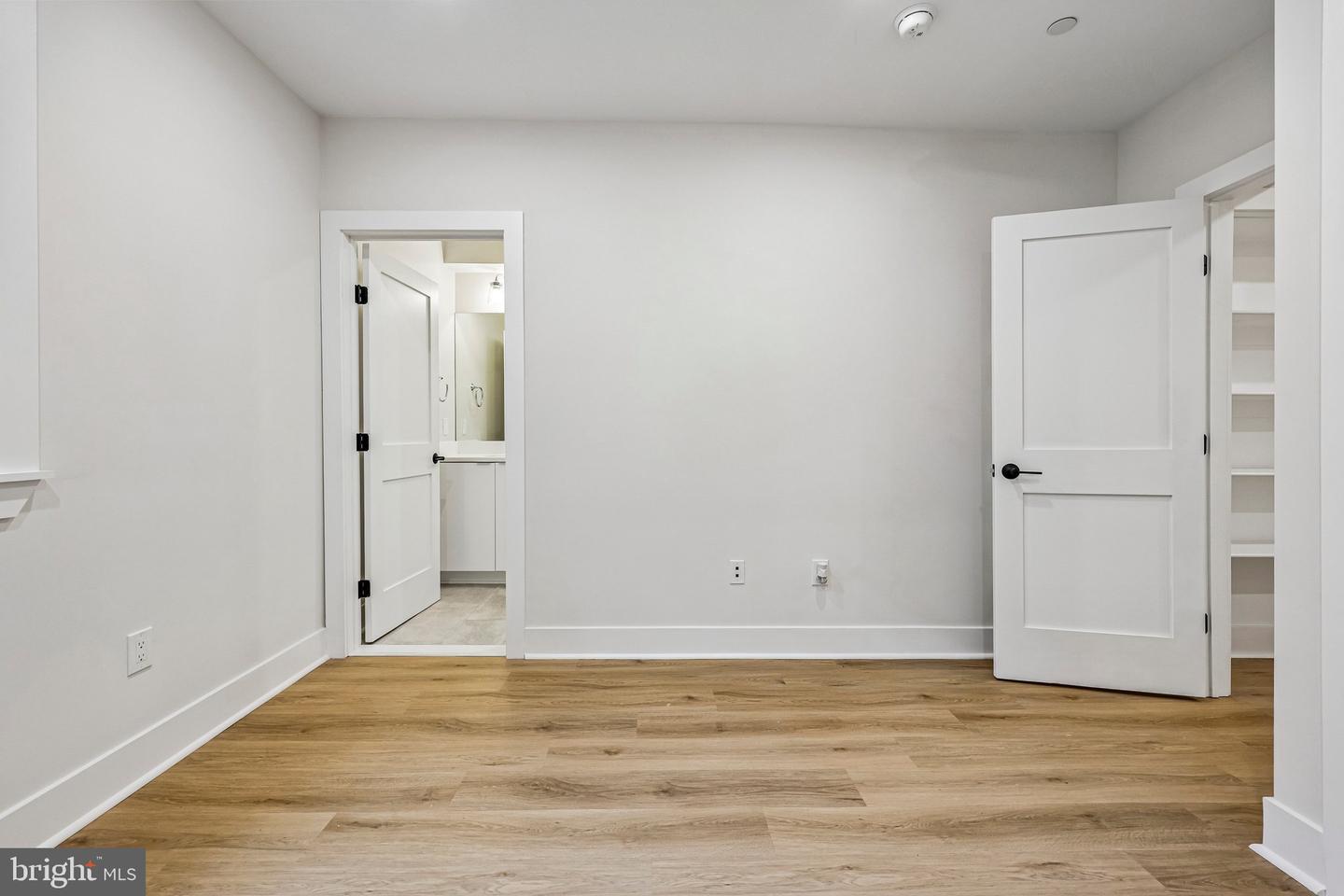 1645 West Virginia Ave Ne #1 Property Photo 28