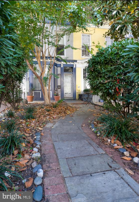 1434 T St Nw Property Photo 1