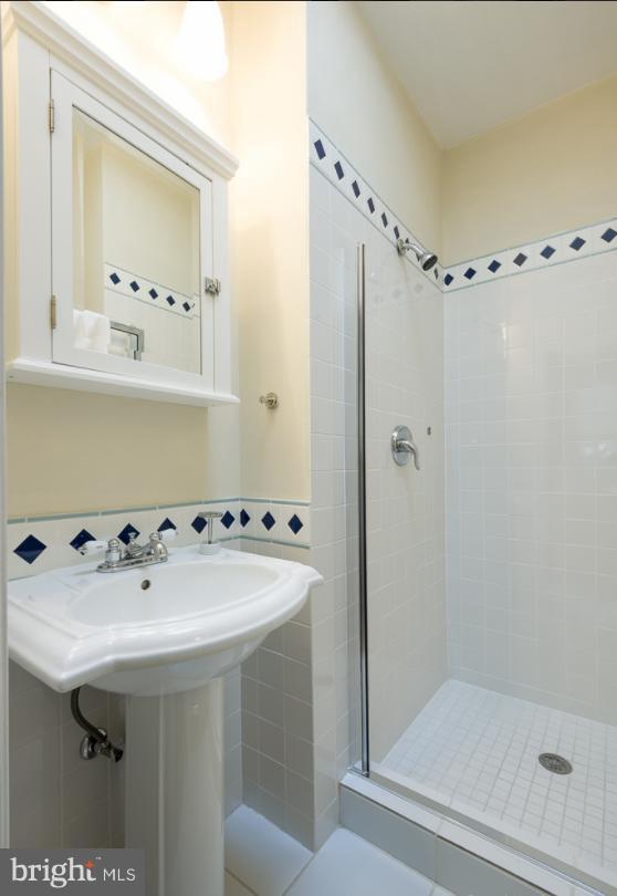 1434 T St Nw Property Photo 18