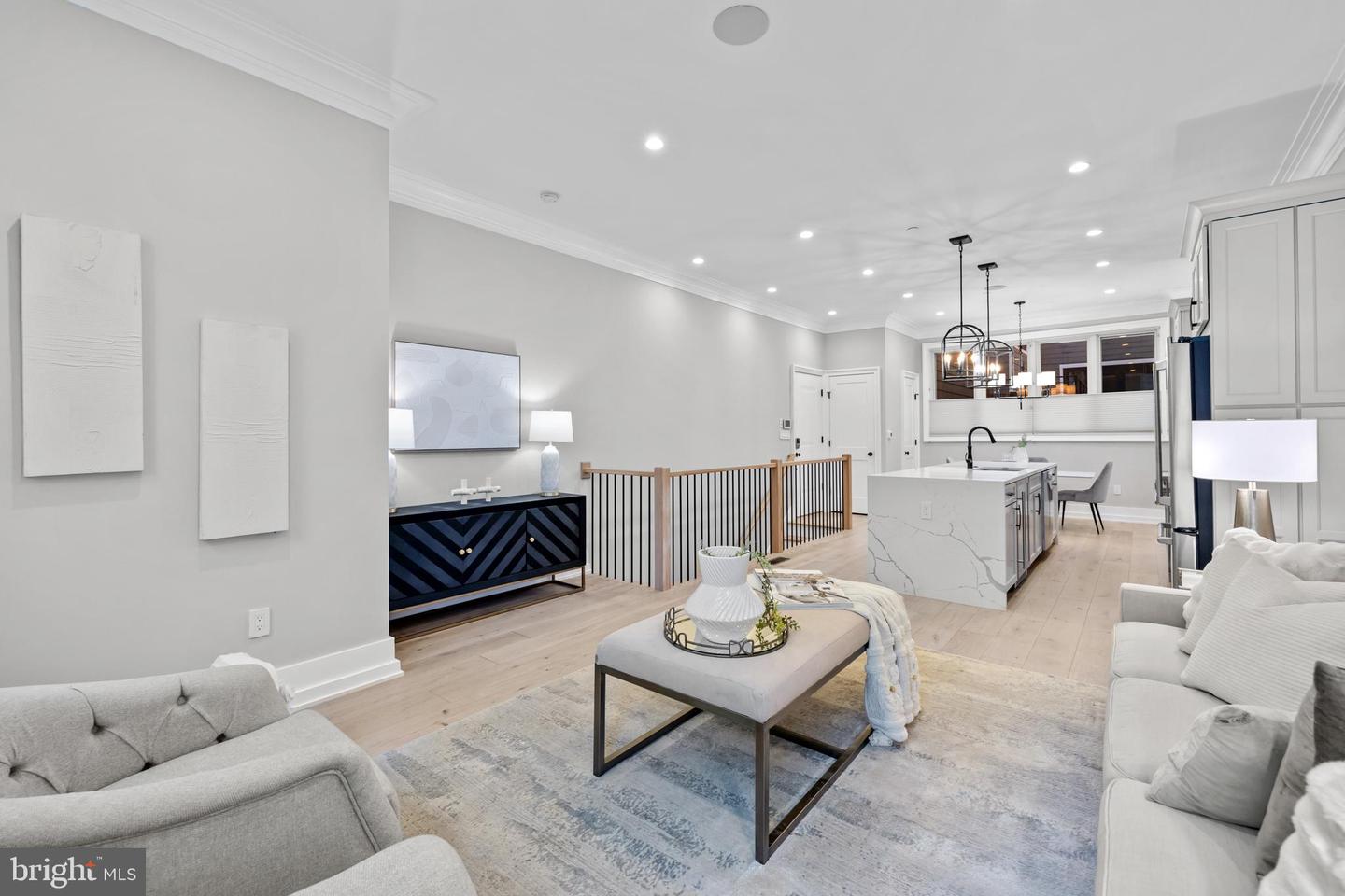 927 N St Nw #one Property Photo 4