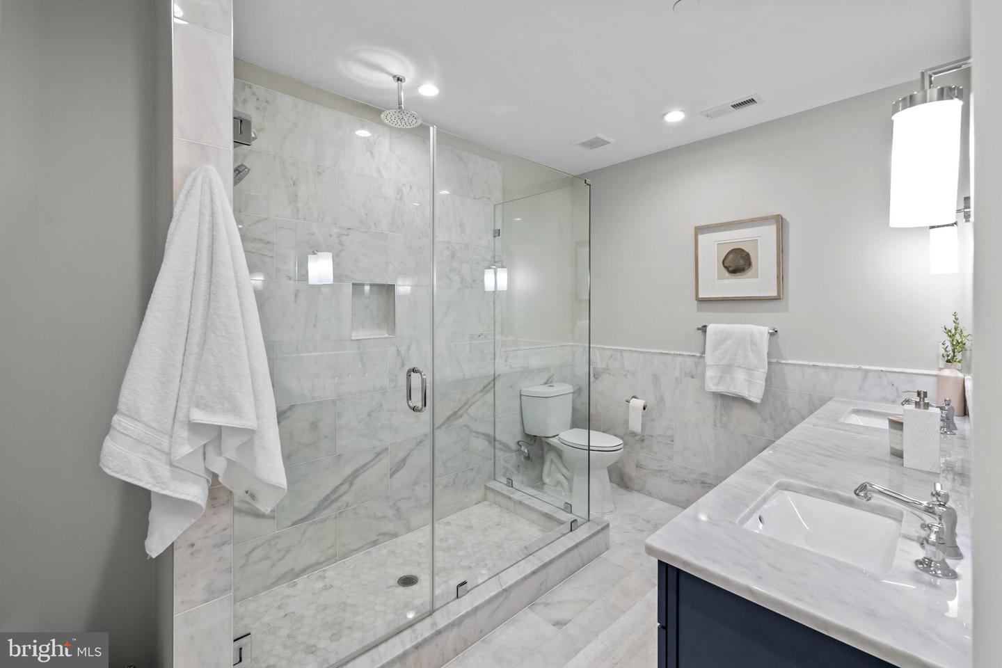927 N St Nw #one Property Photo 20
