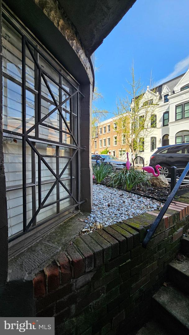 1714 Corcoran St Nw #1 Property Photo 6