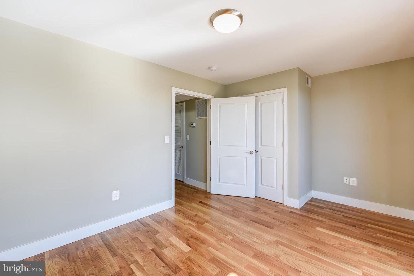 2031 Benning Rd Ne #b Property Photo 15