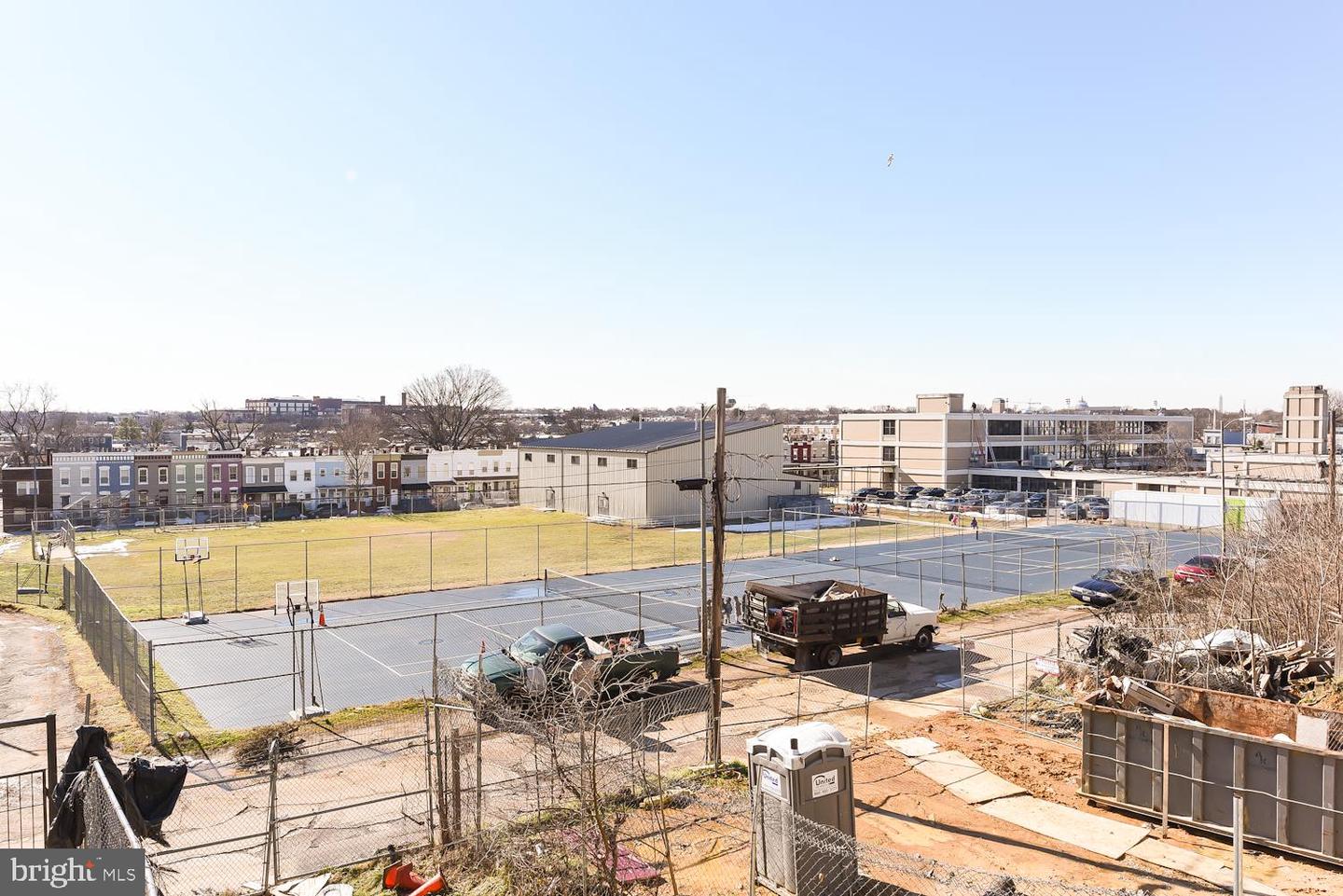 2031 Benning Rd Ne #b Property Photo 16