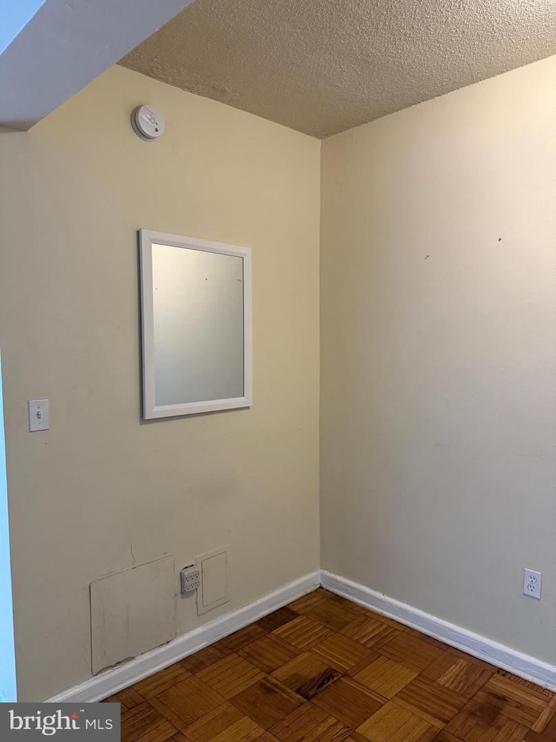 2141 I St Nw #516 Property Photo 5