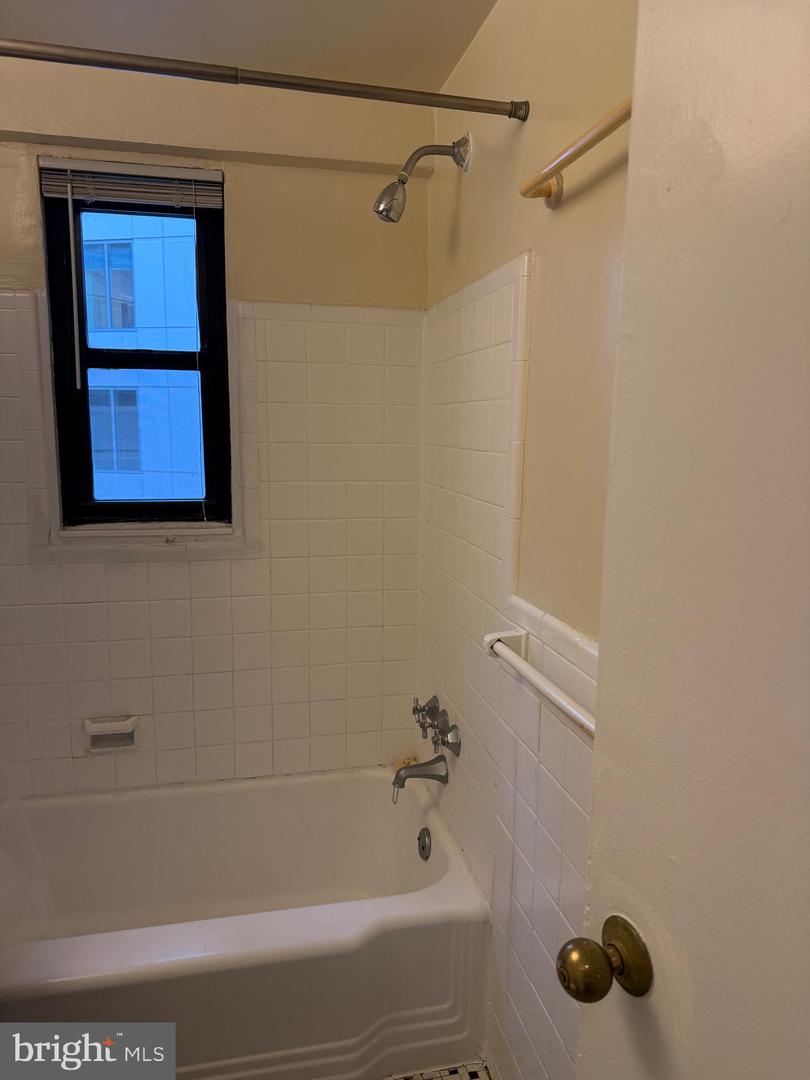 2141 I St Nw #516 Property Photo 19