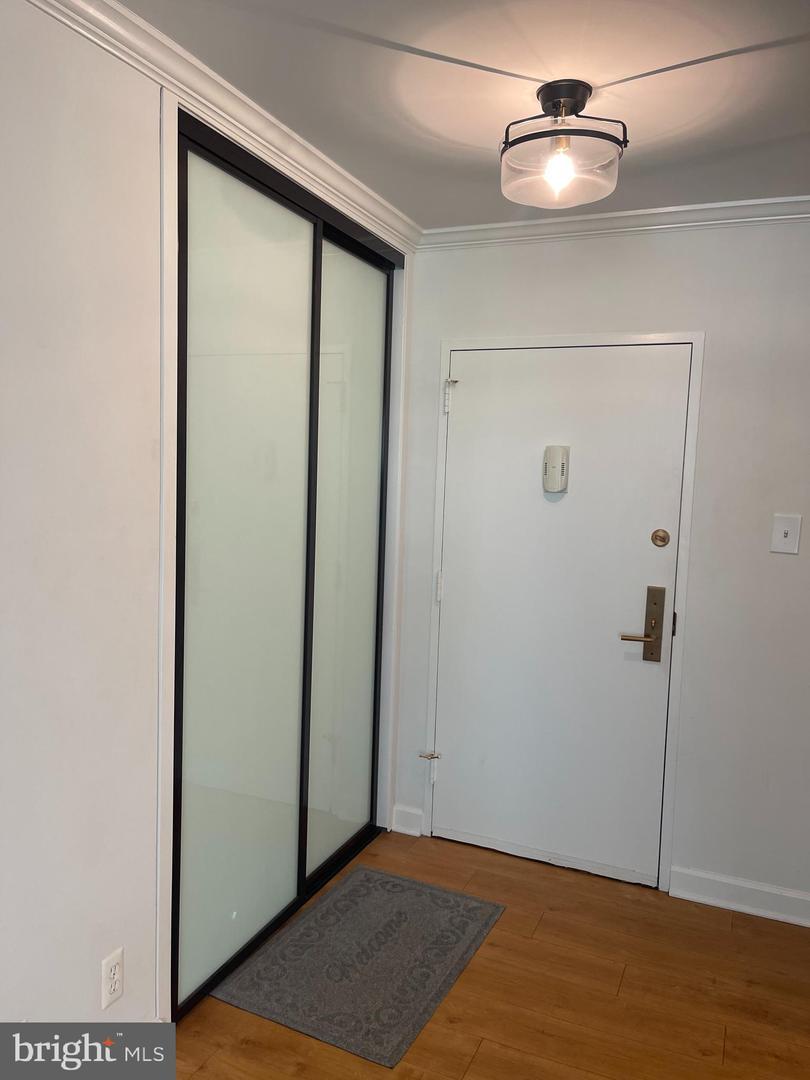 1425 4th St Sw #m1 Property Photo 12