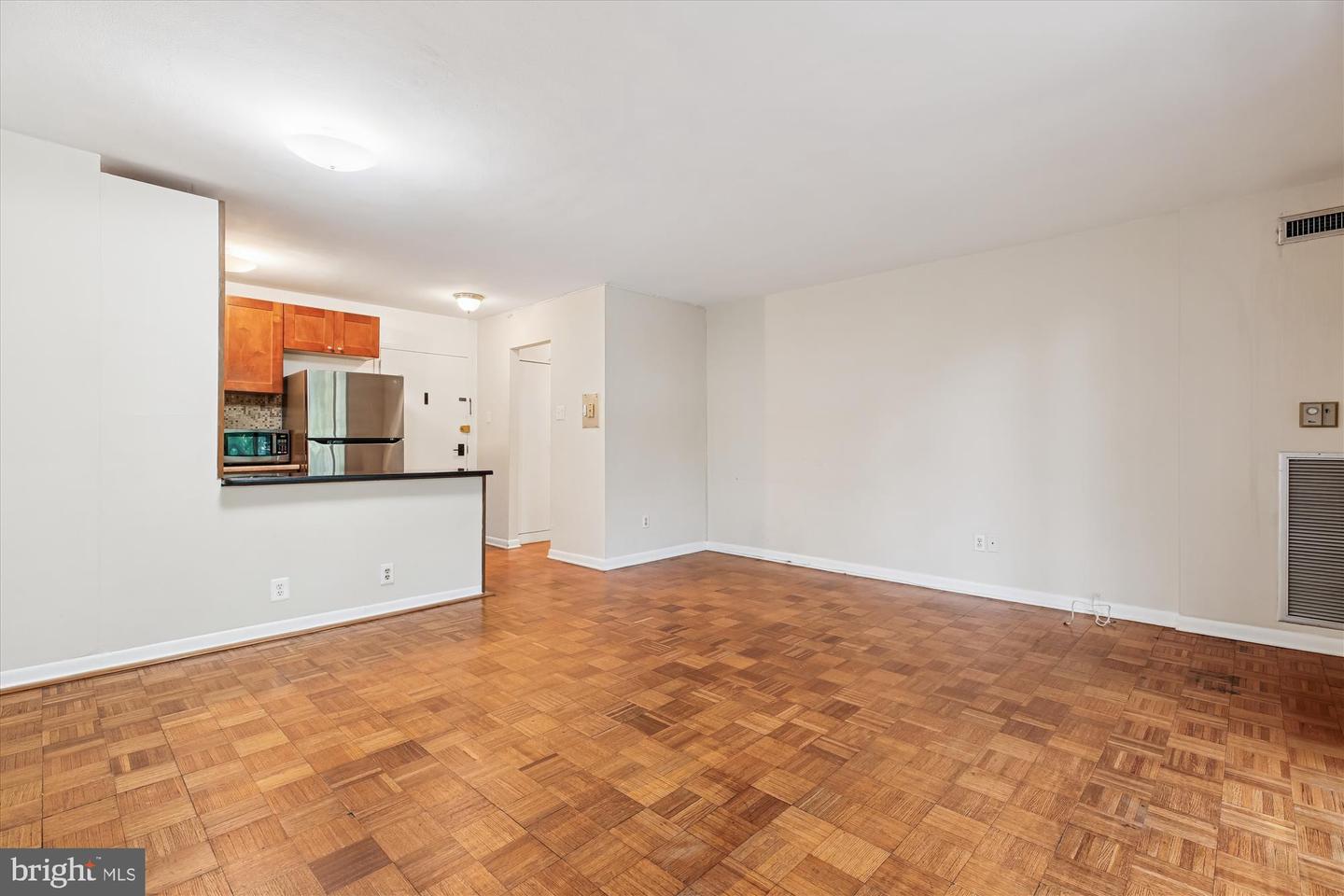 950 25th St Nw #709-n Property Photo 17