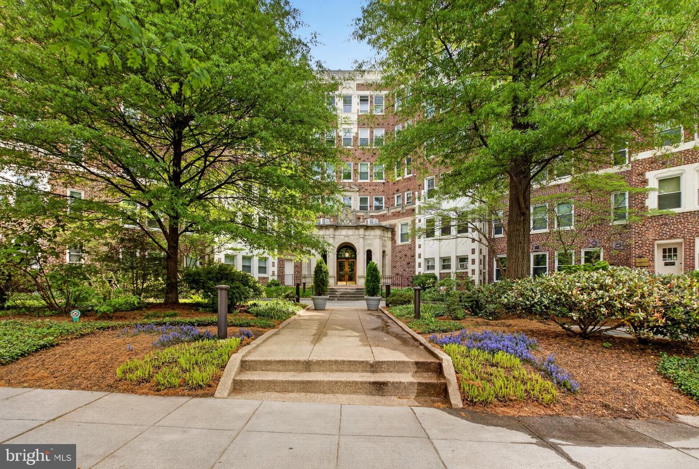 4707 Connecticut Ave Nw #103 Property Photo 2