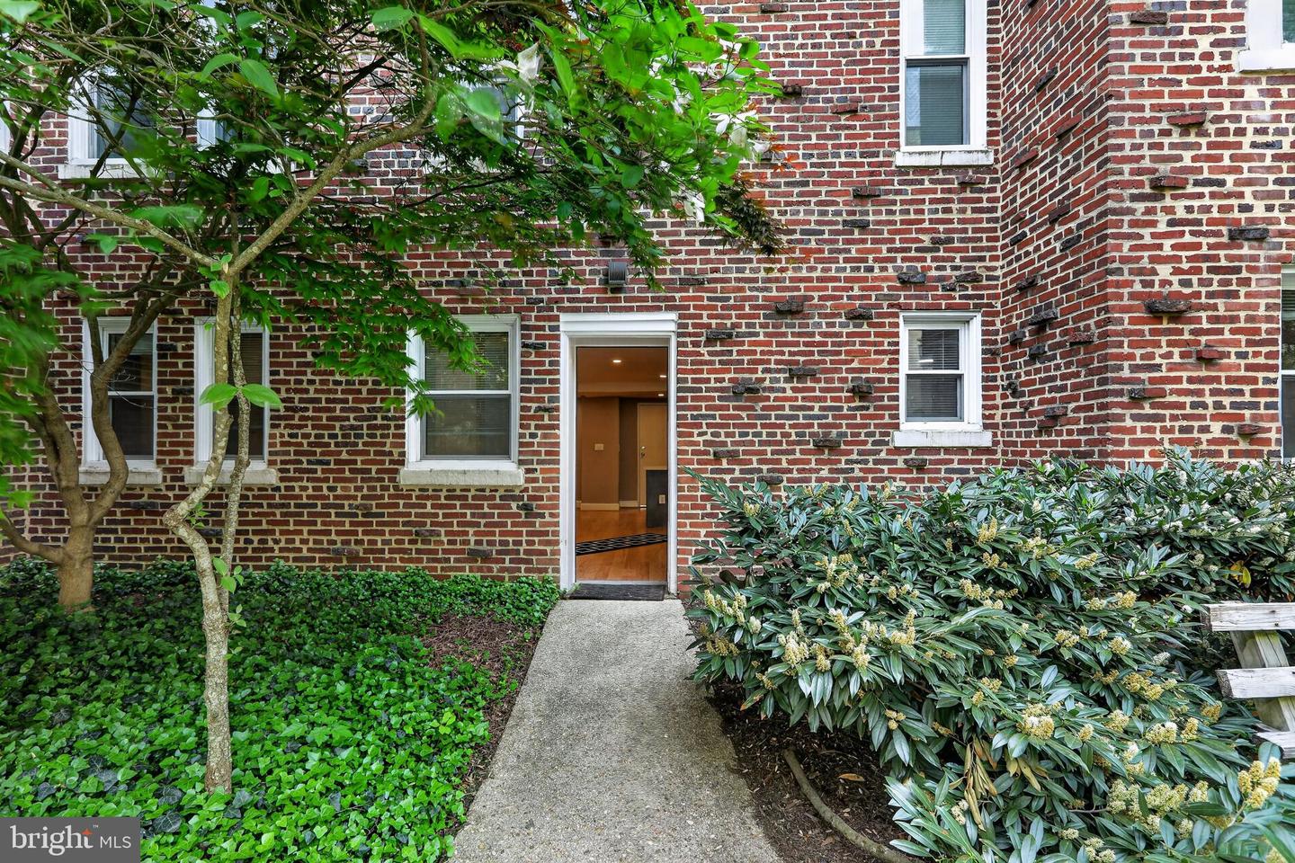 4707 Connecticut Ave Nw #103 Property Photo 6