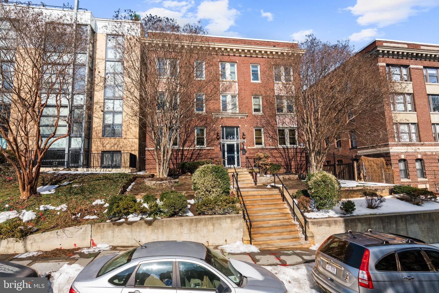 1427 Chapin St Nw #306 Property Photo 3