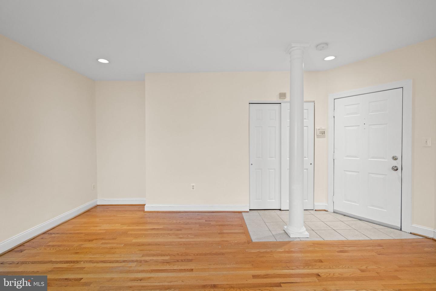 1427 Chapin St Nw #306 Property Photo 10