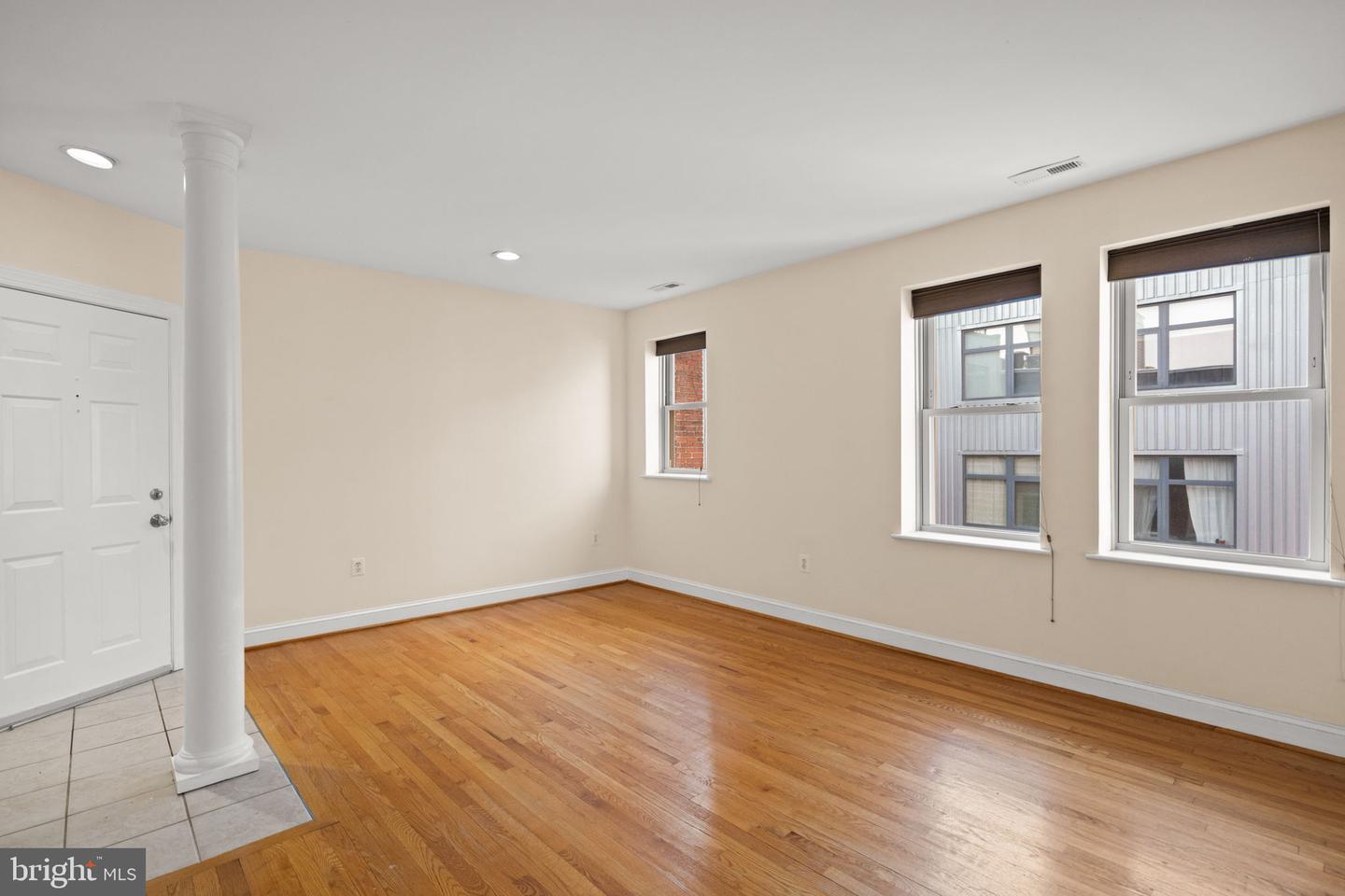 1427 Chapin St Nw #306 Property Photo 12
