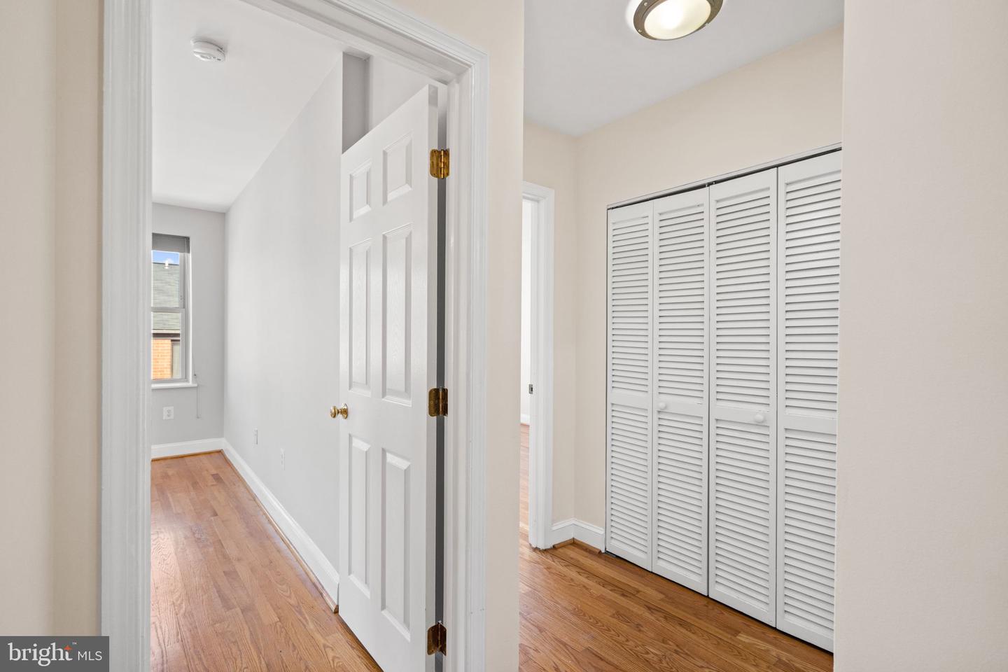1427 Chapin St Nw #306 Property Photo 17