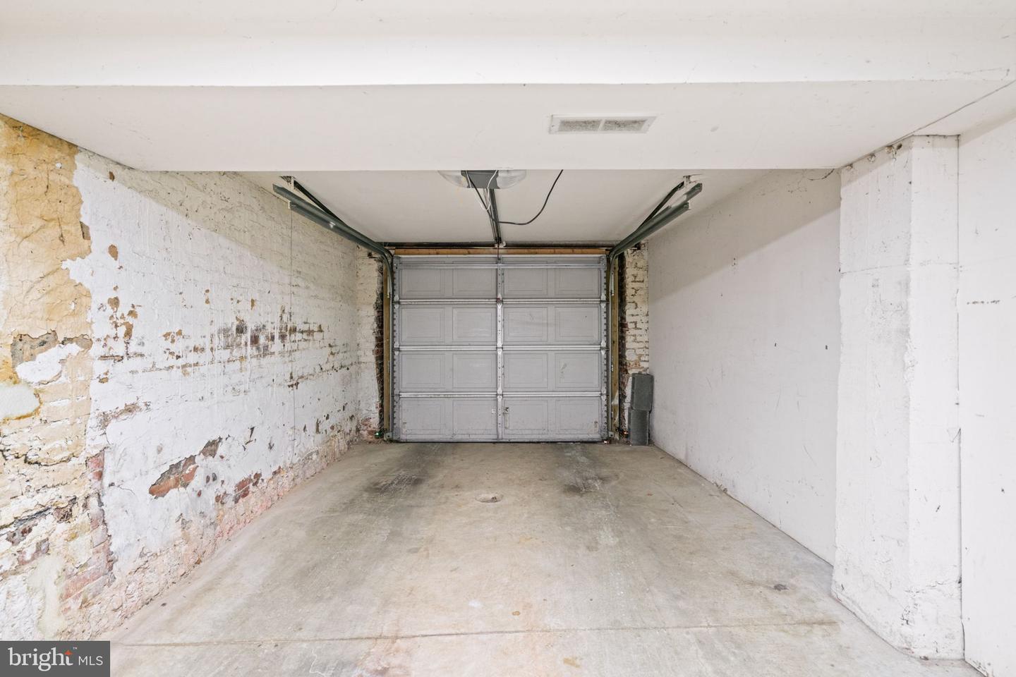 1427 Chapin St Nw #306 Property Photo 36