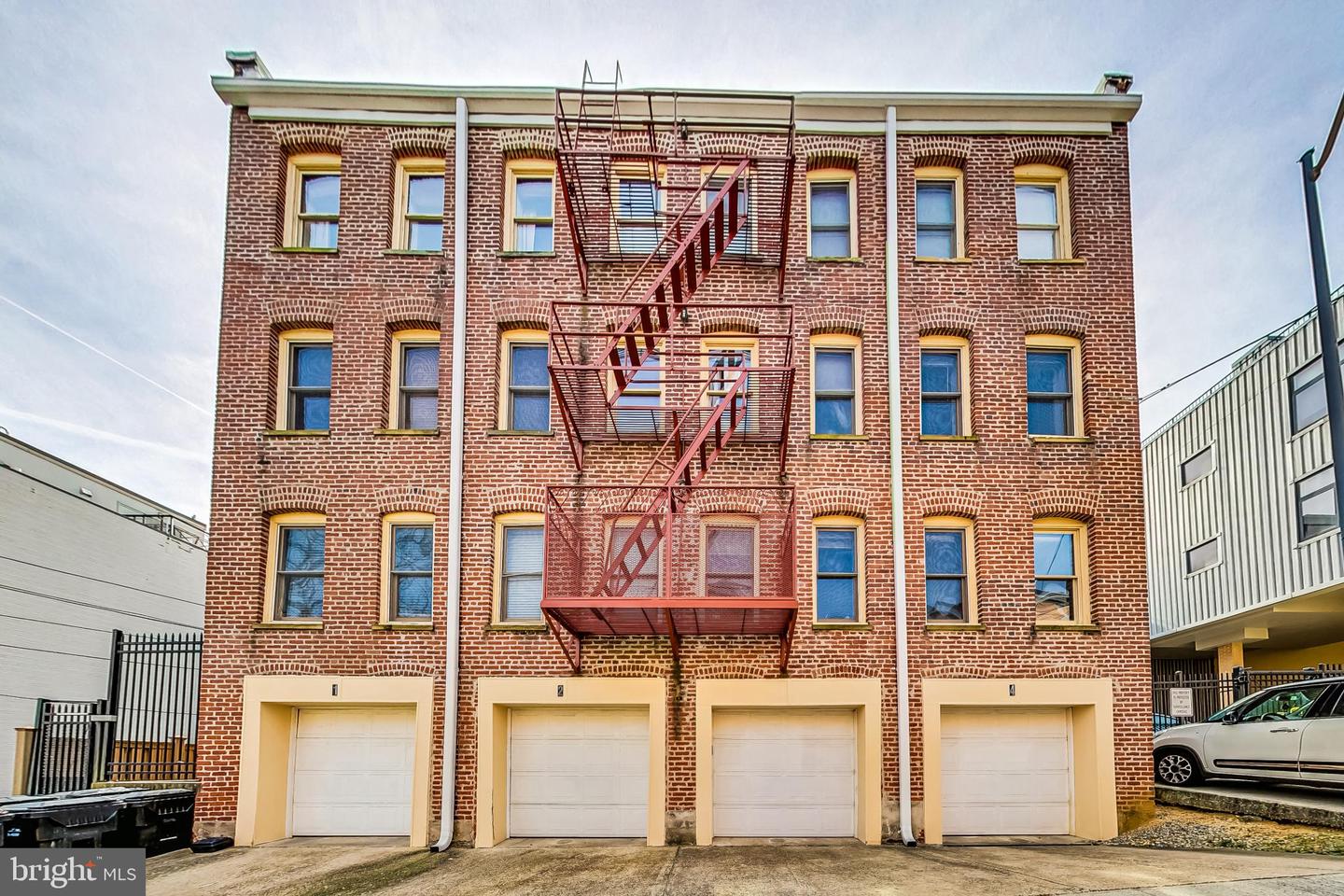 1427 Chapin St Nw #306 Property Photo 38