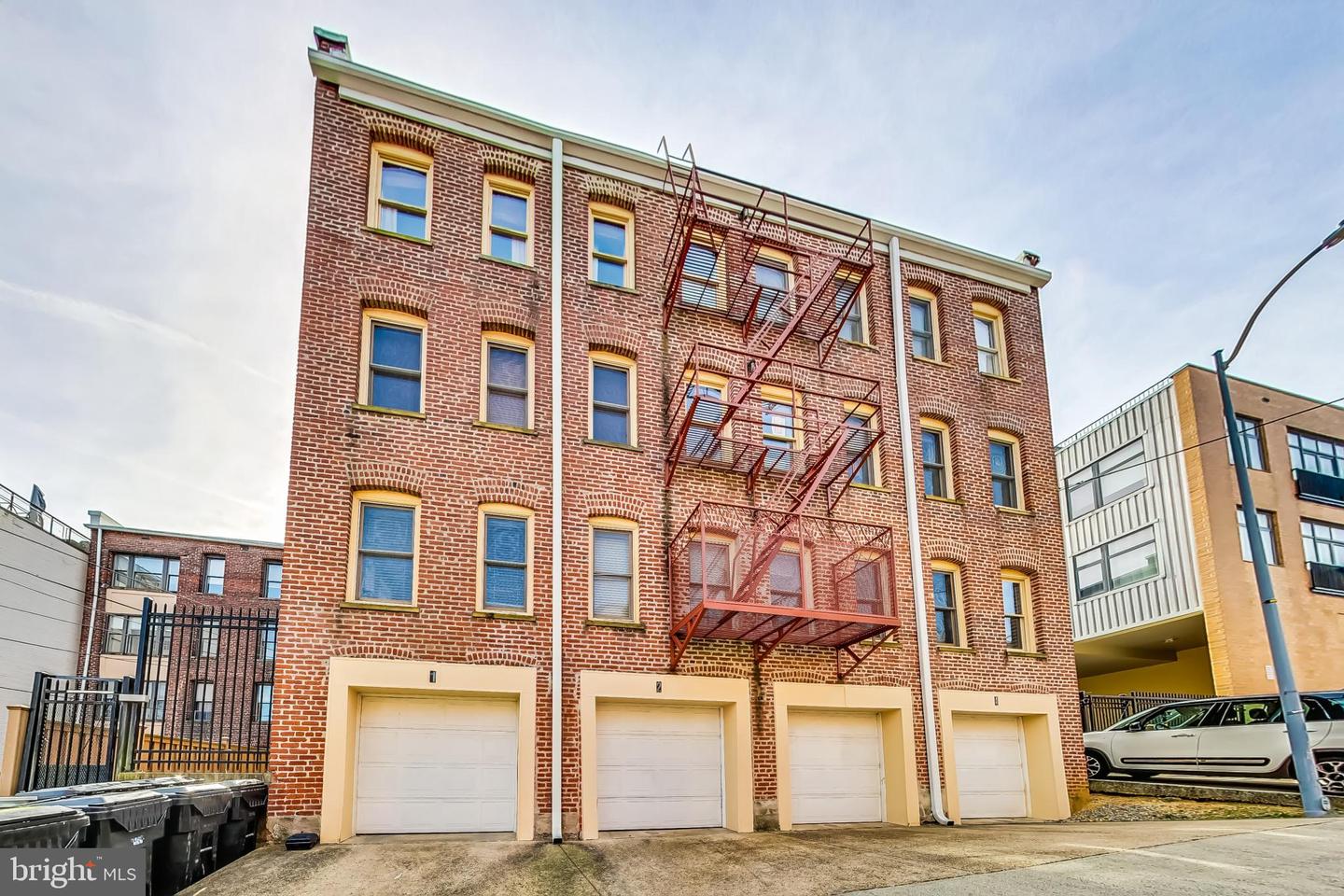 1427 Chapin St Nw #306 Property Photo 39