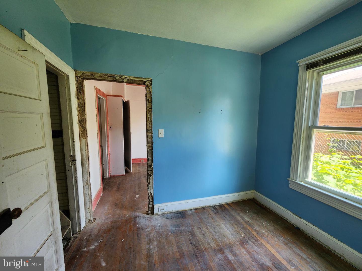 4506 Brooks St Ne Property Photo 9