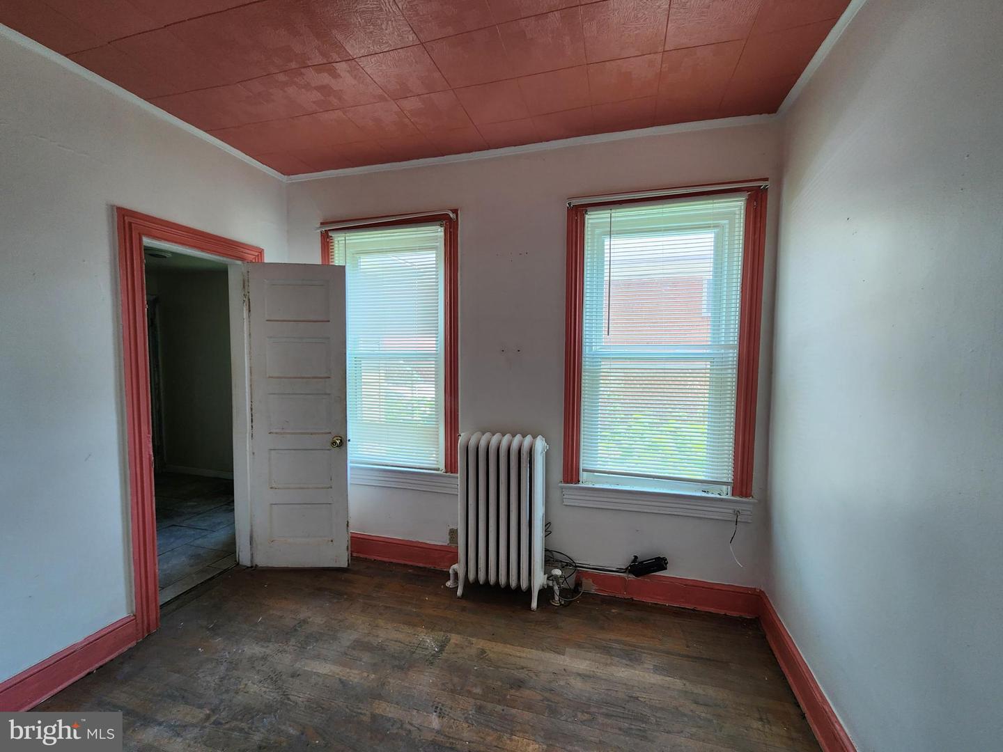 4506 Brooks St Ne Property Photo 11