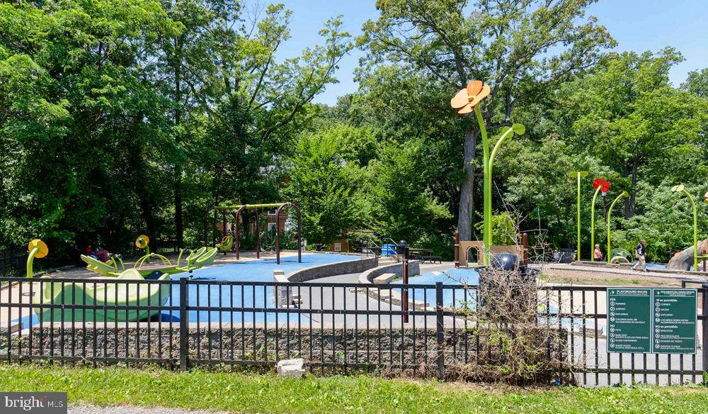 3401 38th St Nw #p04-301 Property Photo 10