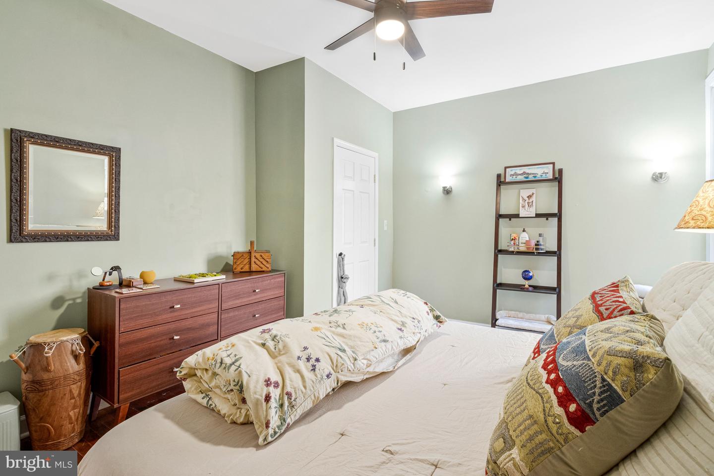 1527 Park Rd Nw #301 Property Photo 18