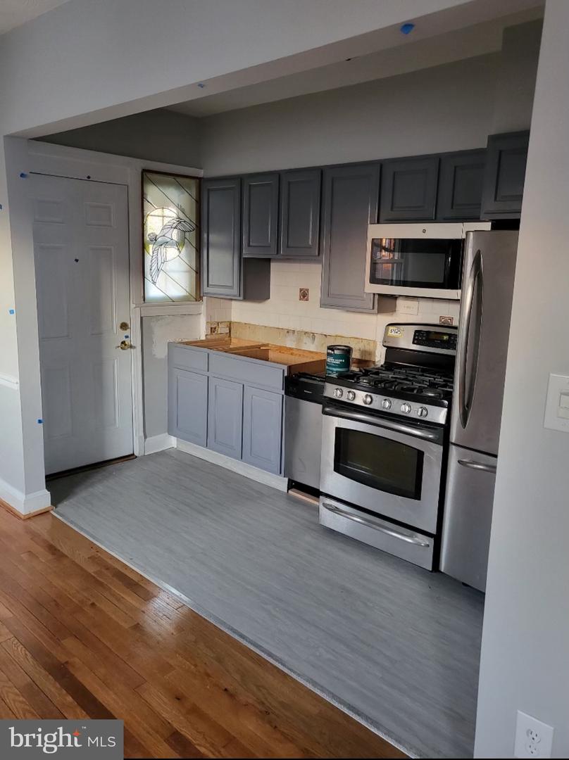 1210 Allison St Ne Property Photo 3