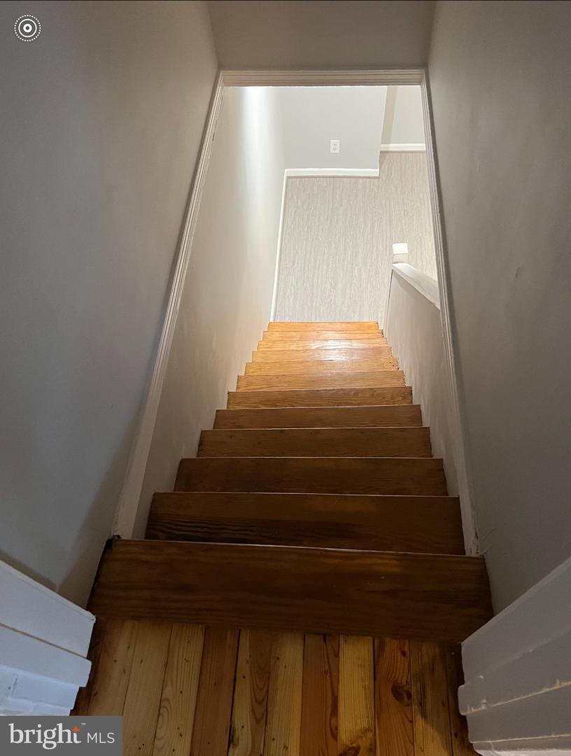 1210 Allison St Ne Property Photo 9