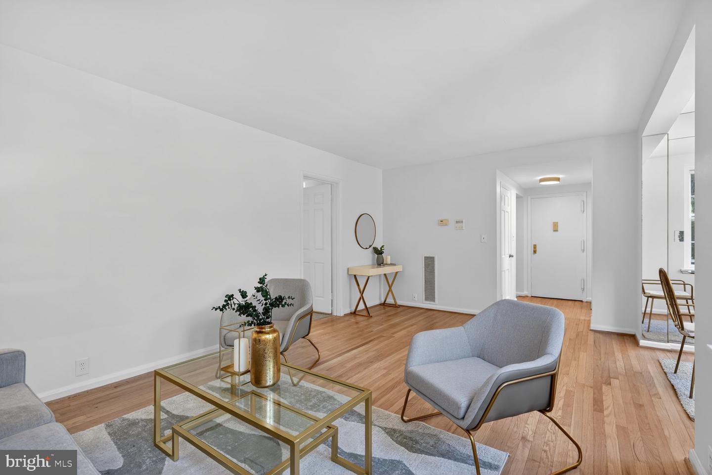 3621 39th St Nw #b320 Property Photo 5