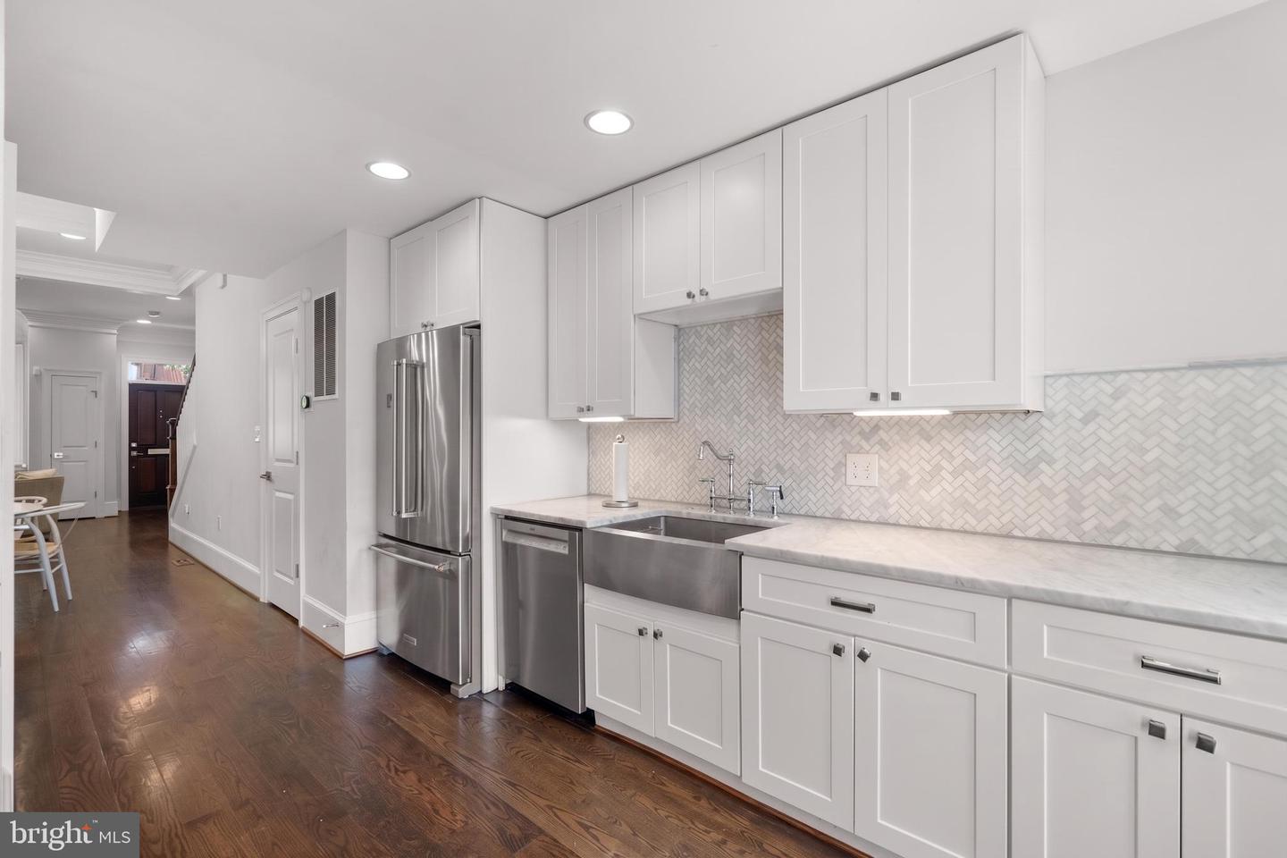 3322 Prospect St Nw Property Photo 11