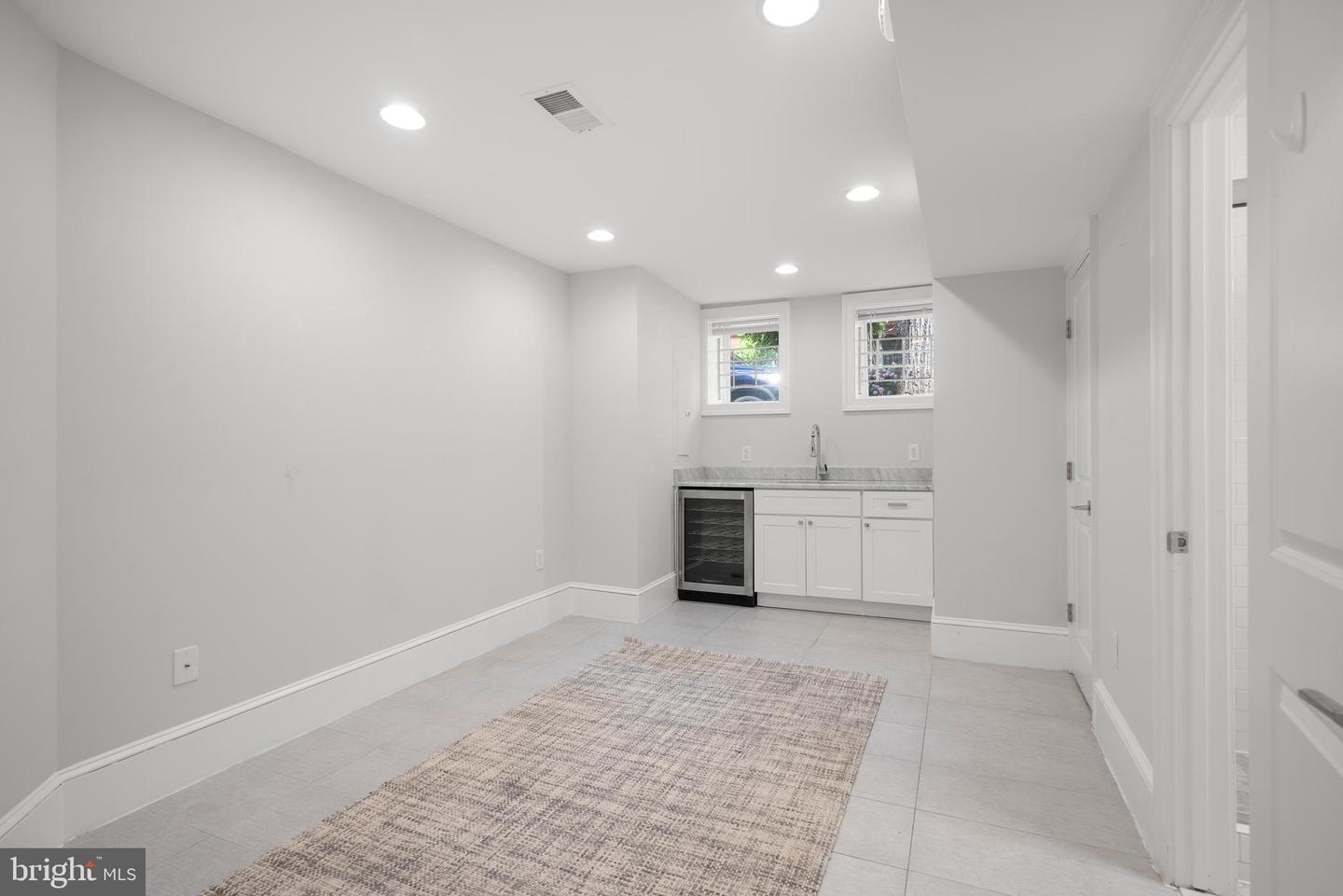 3322 Prospect St Nw Property Photo 24