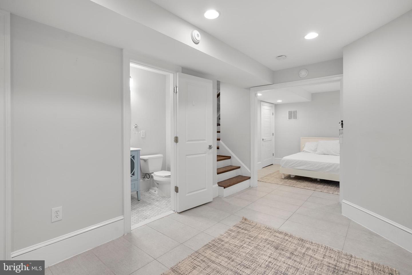 3322 Prospect St Nw Property Photo 25